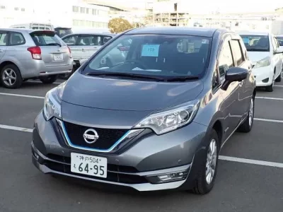 Nissan NOTE  с аукциона в Японии