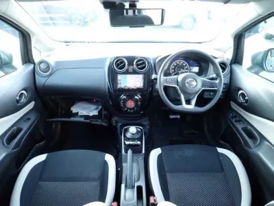 Nissan NOTE  с аукциона в Японии