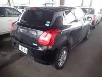Suzuki SWIFT лот № 84 оценка 4  с аукциона в Японии 1