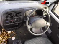Suzuki CARRY TRUCK лот № 8017 оценка 3.5  с аукциона в Японии 7