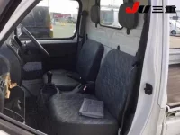 Suzuki CARRY TRUCK лот № 8017 оценка 3.5  с аукциона в Японии 9