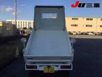 Honda ACTY TRUCK лот № 1090 оценка 4  с аукциона в Японии 6