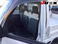 Honda ACTY TRUCK лот № 1090 оценка 4  с аукциона в Японии 9