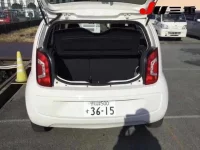 Volkswagen UP лот № 157 оценка RA  с аукциона в Японии 6