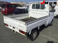 Honda ACTY TRUCK лот № 8108 оценка 3.5  с аукциона в Японии 5