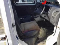 Suzuki CARRY TRUCK лот № 8107 оценка 3.5  с аукциона в Японии 2