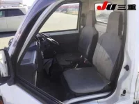 Mitsubishi MINICAB TRUCK лот № 8146 оценка R  с аукциона в Японии 9