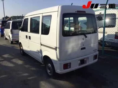 Suzuki EVERY  с аукциона в Японии