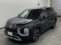 Mitsubishi OUTLANDER PHEV лот № 15002 оценка 4.5  с аукциона в Японии 3