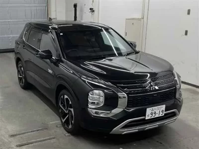Mitsubishi OUTLANDER PHEV