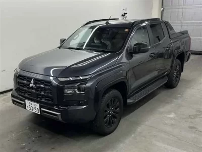 Mitsubishi TRITON