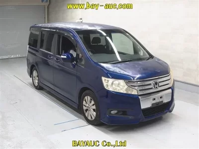 Honda STEP WAGON  с аукциона в Японии