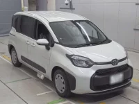 Toyota SIENTA лот № 36003 оценка S  с аукциона в Японии 4