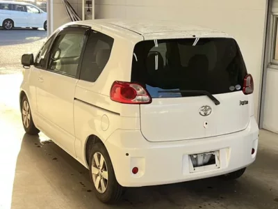Toyota PORTE  с аукциона в Японии