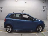 Volkswagen POLO лот № 38007 оценка 4.5  с аукциона в Японии 2