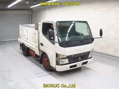 Mitsubishi CANTER  с аукциона в Японии
