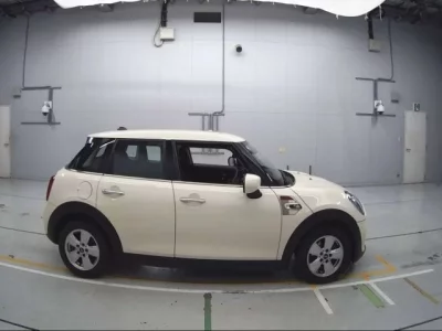 BMW MINI  с аукциона в Японии