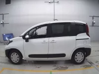 Toyota SIENTA лот № 36007 оценка S  с аукциона в Японии 3