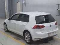 Volkswagen GOLF лот № 38014 оценка 5  с аукциона в Японии 5
