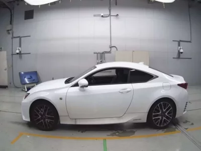 Lexus RC