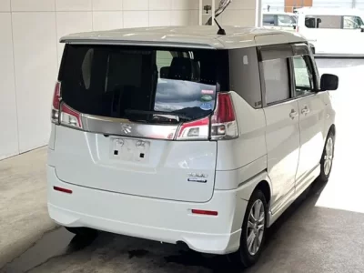 Suzuki SOLIO  с аукциона в Японии