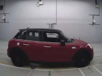 BMW MINI лот № 38026 оценка 4  с аукциона в Японии 2