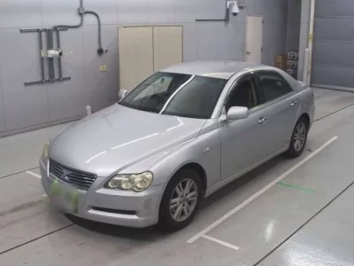 Toyota MARK X  с аукциона в Японии
