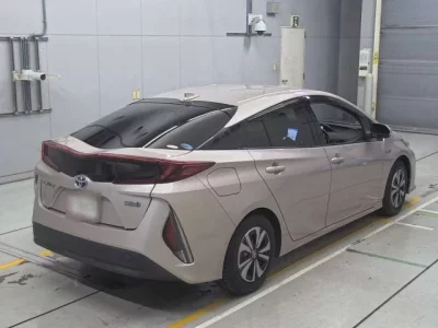 Toyota PRIUS PHV