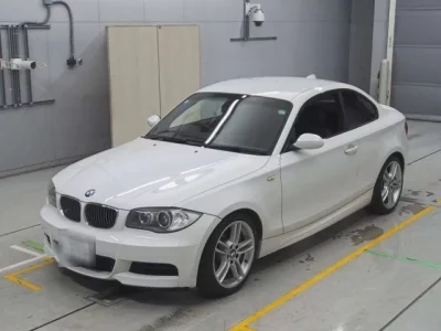BMW 1-Series  с аукциона в Японии