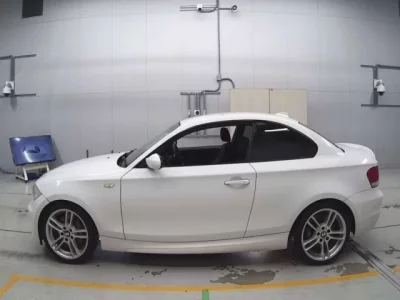 BMW 1-Series  с аукциона в Японии