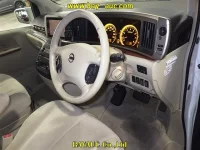 Nissan ELGRAND лот № 97 оценка 4  с аукциона в Японии 2