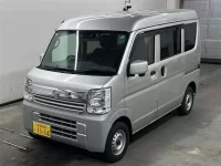 Nissan CLIPPER VAN лот № 40 оценка 3  с аукциона в Японии 3