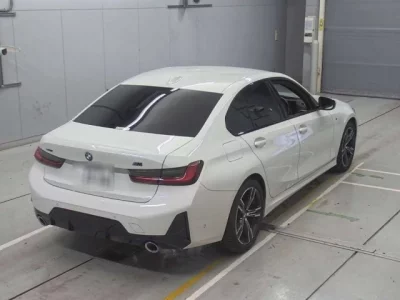 BMW 3-Series  с аукциона в Японии