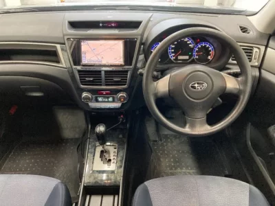 Subaru EXIGA  с аукциона в Японии