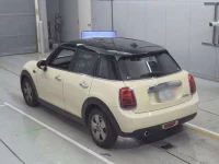 BMW MINI лот № 38056 оценка 4  с аукциона в Японии 5