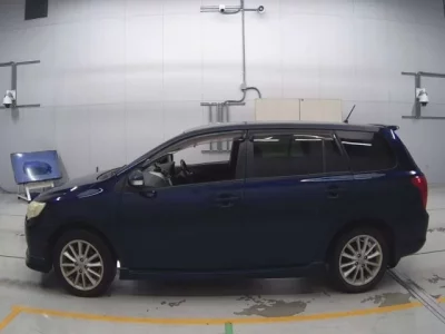 Toyota COROLLA FIELDER  с аукциона в Японии