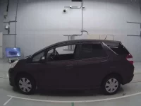 Honda FIT SHUTTLE лот № 10072 оценка 3.5  с аукциона в Японии 3