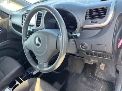 Mitsubishi DELICA D2