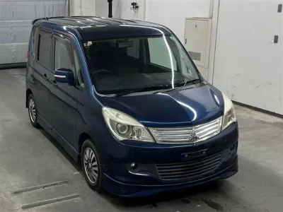 Mitsubishi DELICA D2