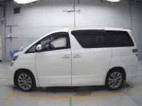 Toyota VELLFIRE лот № 10076 оценка 3.5  с аукциона в Японии 3
