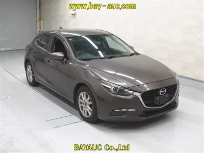 Mazda AXELA  с аукциона в Японии
