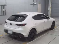 Mazda MAZDA3 лот № 33052 оценка 4.5  с аукциона в Японии 1