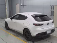 Mazda MAZDA3 лот № 33052 оценка 4.5  с аукциона в Японии 5