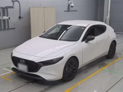 Mazda MAZDA3  с аукциона в Японии
