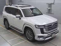 Toyota LAND CRUISER лот № 36064 оценка 4.5  с аукциона в Японии 4