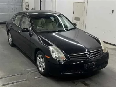 Nissan SKYLINE  с аукциона в Японии