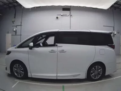 Toyota ALPHARD  с аукциона в Японии