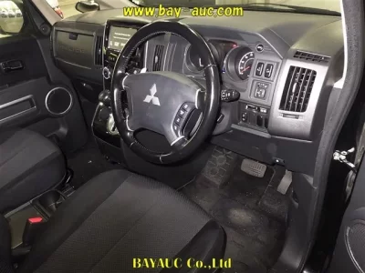Mitsubishi DELICA D5  с аукциона в Японии