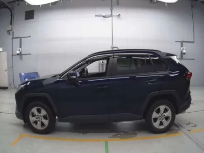 Toyota RAV4  с аукциона в Японии