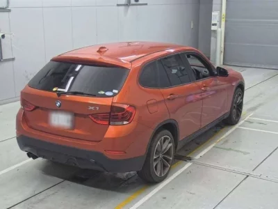 BMW X1  с аукциона в Японии